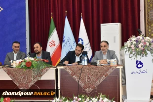 با حضور معاون اداری، مالی و مدیریت منابع و مدیران‌کل این حوزه برگزار شد : تشریح و تبیین سیاست‌ها و برنامه‌های معاون اداری، مالی و مدیریت منابع در سومین پنل تخصصی اجلاس سراسری رؤسای دانشکده‌ها و آموزشکده‌های دانشگاه فنی و حرفه‌ای
 7