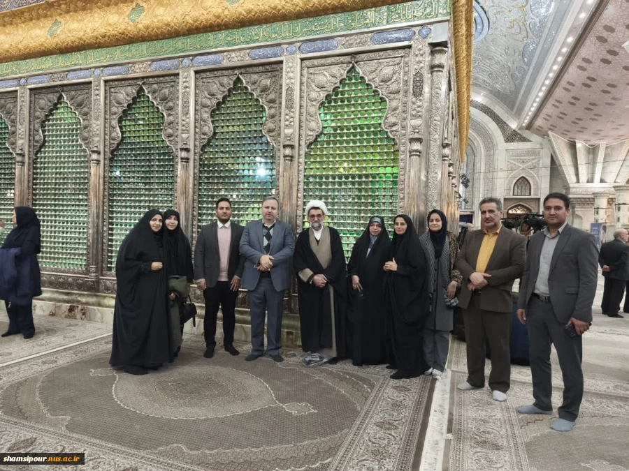 حضور مسئولین و کارکنان دانشکده شهید شمسی پور در مراسم  تجدید میثاق دانشگاهیان با آرمان‌های  انقلاب اسلامی، امام راحل و تجدید بیعت با مقام معظم رهبری (مدظله‌العالی) 2