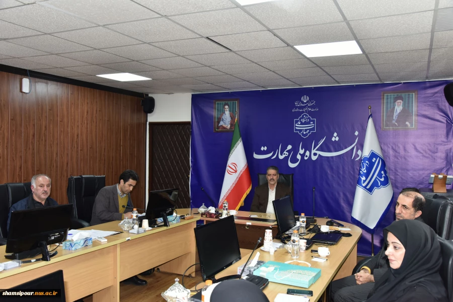 دیدار ریاست دانشگاه ملی مهارت با جمعی از پیشکسوتان هیئت‌علمی و غیر هیئت‌علمی دانشگاه 7