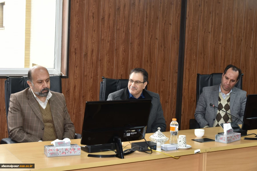 تقدیر نمایندگان اعضای هیئت علمی از رئیس دانشگاه ملی مهارت 8