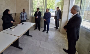 دیدار نوروزی رئیس دانشکده شهید شمسی پور با کارکنان و مدیران دانشکده   25