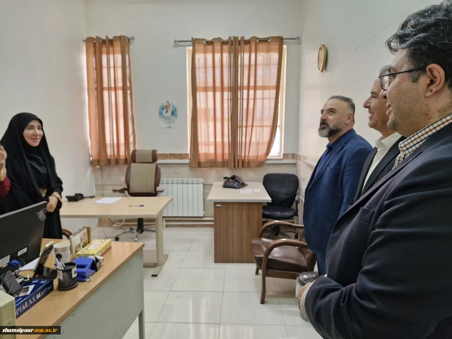 دیدار نوروزی رئیس دانشکده شهید شمسی پور با کارکنان و مدیران دانشکده   30