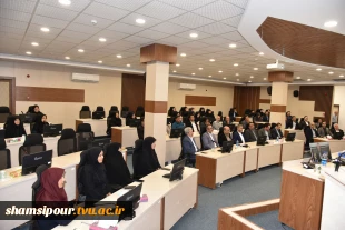 با حضور دکتر زمانی برگزار شد:
آیین تکریم و معارفه معاون آموزشی دانشگاه ملی مهارت 10