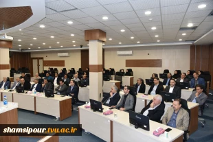 با حضور دکتر زمانی برگزار شد:
آیین تکریم و معارفه معاون آموزشی دانشگاه ملی مهارت 11