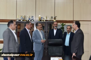 با حضور دکتر زمانی برگزار شد:
آیین تکریم و معارفه معاون آموزشی دانشگاه ملی مهارت 18