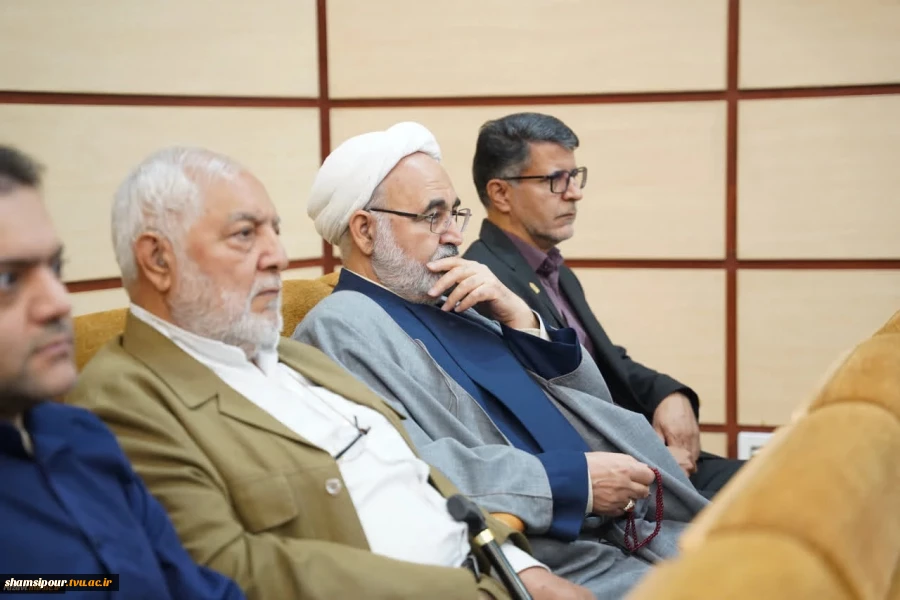آیین افتتاحیه سی و دومین جشنواره قرآن و عترت دانشجویان دانشگاه ملی مهارت در مشهد مقدس 7