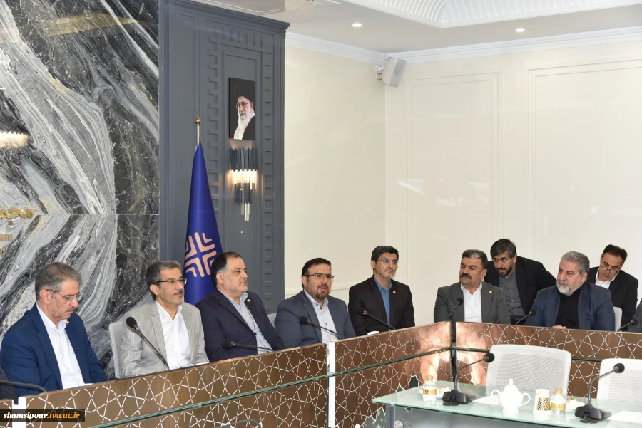 با حضور دکتر غلامرضا زمانی به امضا رسید؛
تفاهم نامه همکاری مجمع کارآفرینان ایران و دانشگاه ملی مهارت 5