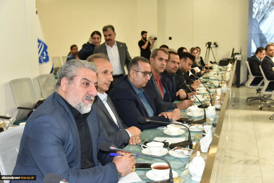 با حضور دکتر غلامرضا زمانی به امضا رسید؛
تفاهم نامه همکاری مجمع کارآفرینان ایران و دانشگاه ملی مهارت 12