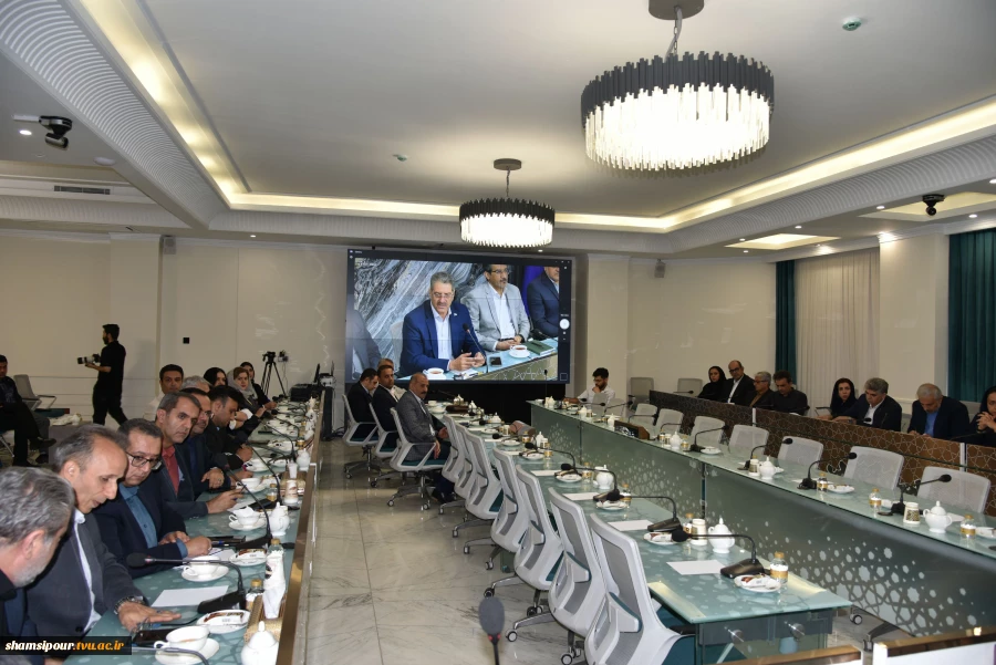 با حضور دکتر غلامرضا زمانی به امضا رسید؛
تفاهم نامه همکاری مجمع کارآفرینان ایران و دانشگاه ملی مهارت 13