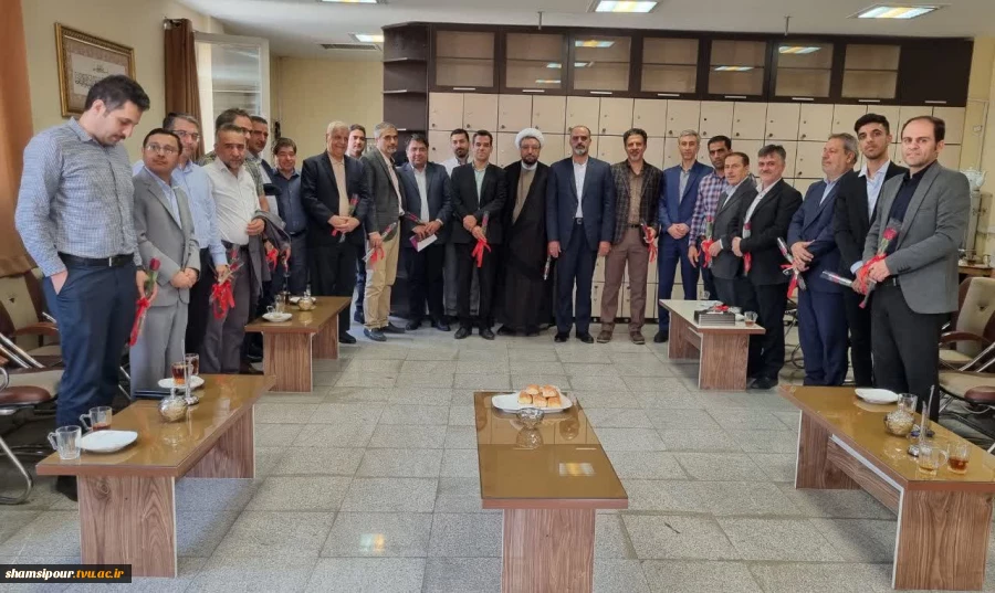 حضور دکتر قادری معاون اداری، مالی و مدیریت منابع دانشگاه ملی مهارت در مراسم آغاز سال تحصیلی 1405-1404 دانشکده شهید شمسی‌پور 2