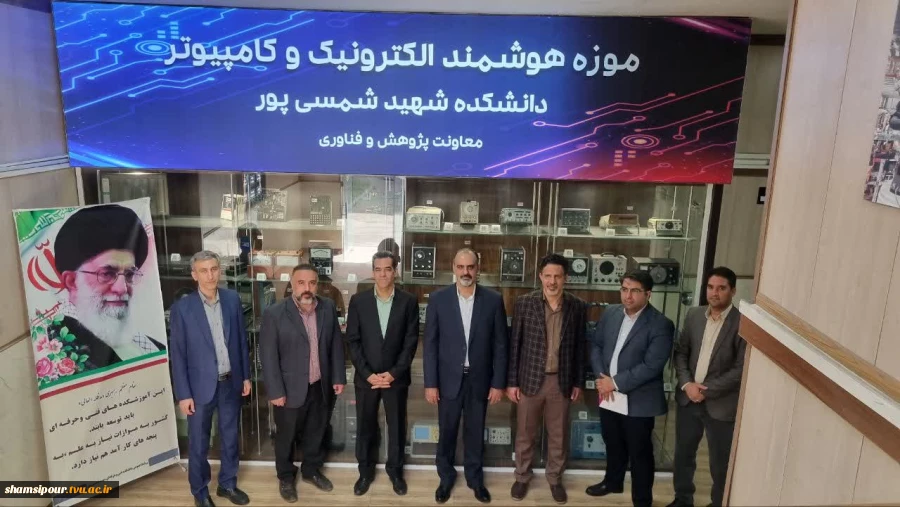 حضور دکتر قادری معاون اداری، مالی و مدیریت منابع دانشگاه ملی مهارت در مراسم آغاز سال تحصیلی 1405-1404 دانشکده شهید شمسی‌پور 15