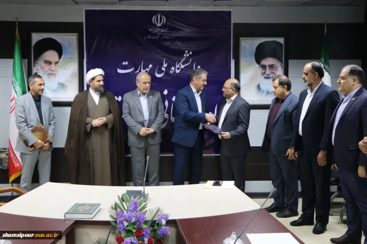با حضور رئیس دانشگاه ملی مهارت صورت گرفت؛
آیین تکریم رئیس پیشین و معارفه سرپرست جدید آموزشکده پسران شهیدچمران اهواز_واحداستانی خوزستان
