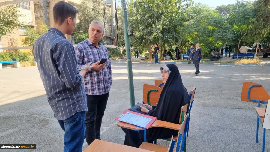 بازدید سرپرست دانشکده شهید شمسی پور از روند ثبت‌نام دانشجویان نوورود و اجرای طرح پایش سلامت جسم و روان 10