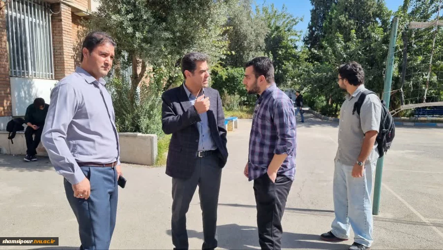 بازدید سرپرست دانشکده شهید شمسی پور از روند ثبت‌نام دانشجویان نوورود و اجرای طرح پایش سلامت جسم و روان 12