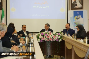 رئیس دانشگاه ملی مهارت در نشست تخصصی معاونان پژوهش و فناوری واحدهای استانی:
تشکیل دبیرخانه مسئولیت‌های اجتماعی برای دانشگاه ملی مهارت یک ضرورت است. 4