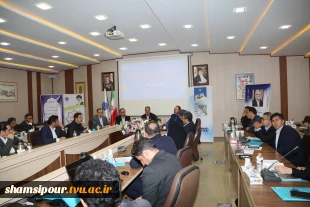 رئیس دانشگاه ملی مهارت در نشست تخصصی معاونان پژوهش و فناوری واحدهای استانی:
تشکیل دبیرخانه مسئولیت‌های اجتماعی برای دانشگاه ملی مهارت یک ضرورت است. 10