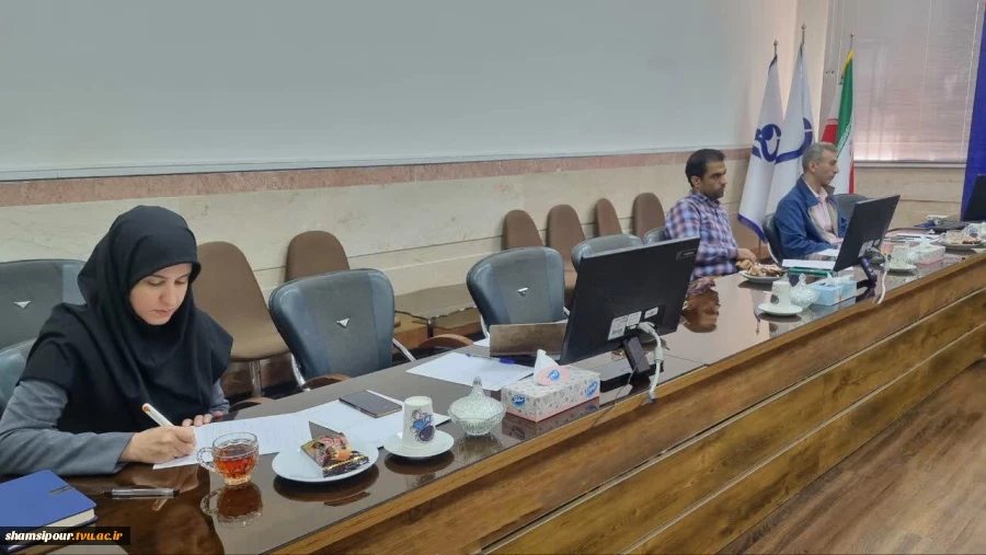 برگزاری جلسه شورای پژوهش و فناوری با محوریت بررسی و تصمیم گیری در خصوص امور مربوط به خرید تجهیزات آزمایشگاهی دانشکده شهید شمسی پور 6