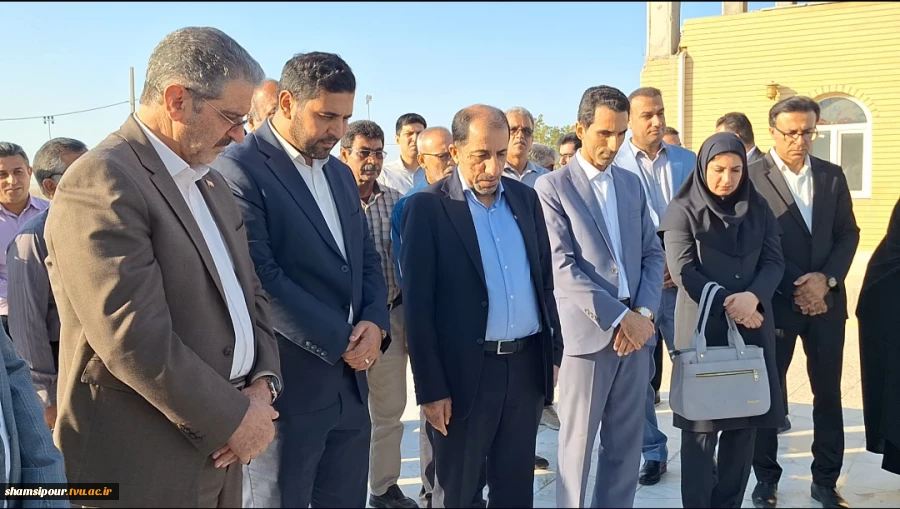 با حضور رئیس دانشگاه ملی مهارت برگزار شد:
نشست با اعضای هیئت علمی و کارکنان آموزشکده‌های استان بوشهر 5