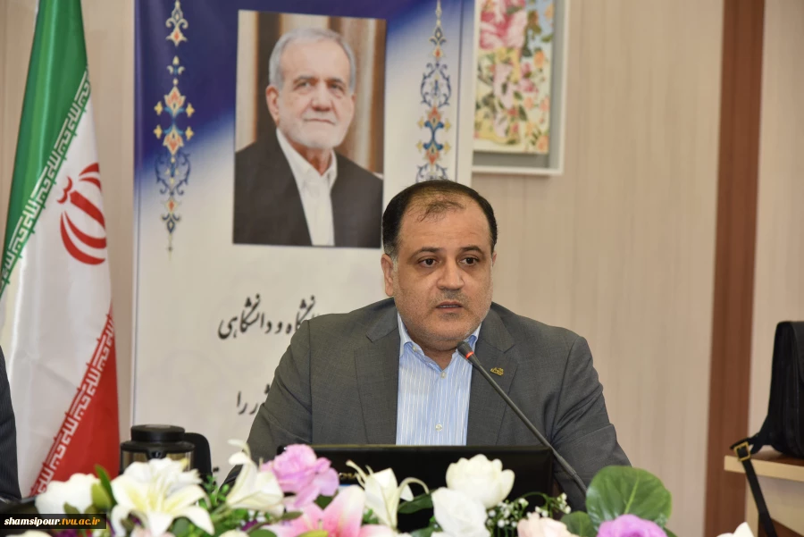 برگزاری دوره آموزشی یک‌روزه «آشنایی با آیین‌نامه‌ها، قوانین و مقررات مدیریت دانشگاه» ویژه رؤسای دانشکده‌ها و آموزشکده‌های دانشگاه ملی مهارت 4