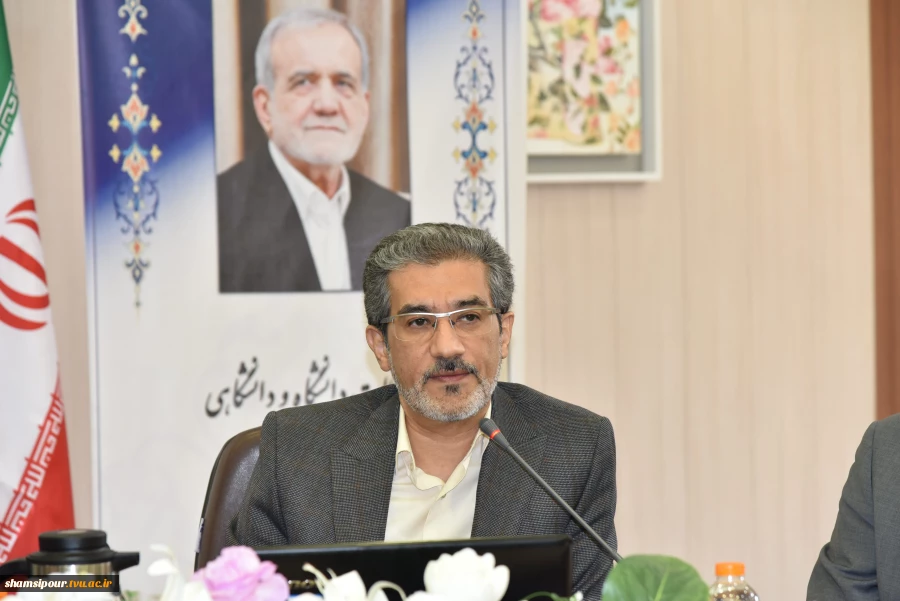 برگزاری دوره آموزشی یک‌روزه «آشنایی با آیین‌نامه‌ها، قوانین و مقررات مدیریت دانشگاه» ویژه رؤسای دانشکده‌ها و آموزشکده‌های دانشگاه ملی مهارت 8