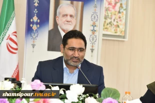 رئیس دانشگاه ملی مهارت در جمع رؤسای دانشکده‌ها و آموزشکده‌های سراسر کشور:
حیات دانشگاه و ارکان آن در گرو ضوابط، مقررات و قوانین است/ هیئت امنا مجلس قانون‌گذاری دانشگاه است/ سیاست دانشگاه تربیت نیروی توانمند اشتغال‌پذیر است 6