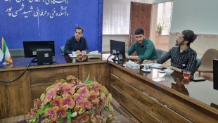 نشست هم‌اندیشی اعضای بسیج دانشجویی با رئیس دانشکده شهید شمسی‌پور 4