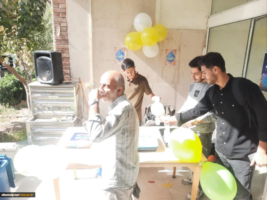 برپایی ایستگاه صلواتی به مناسبت ولادت حضرت زینب سلام الله علیها و روز پرستار 3