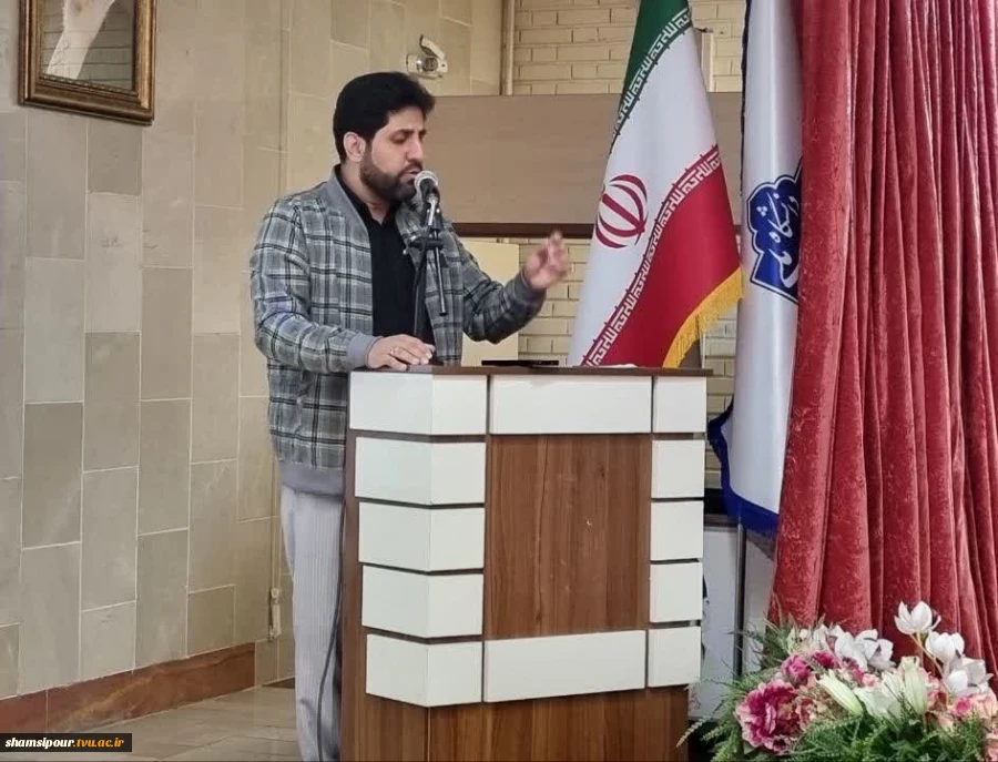 مراسم استقبال از دانشجویان نوورود 1405-1404 همزمان با رونمایی از دستاورد پژوهشی دستیار هوش مصنوعی در دانشکده شهید شمسی پور 27