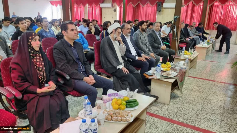 مراسم استقبال از دانشجویان نوورود 1405-1404 همزمان با رونمایی از دستاورد پژوهشی دستیار هوش مصنوعی در دانشکده شهید شمسی پور 9