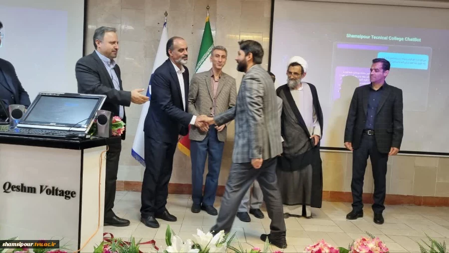 مراسم استقبال از دانشجویان نوورود 1405-1404 همزمان با رونمایی از دستاورد پژوهشی دستیار هوش مصنوعی در دانشکده شهید شمسی پور 3