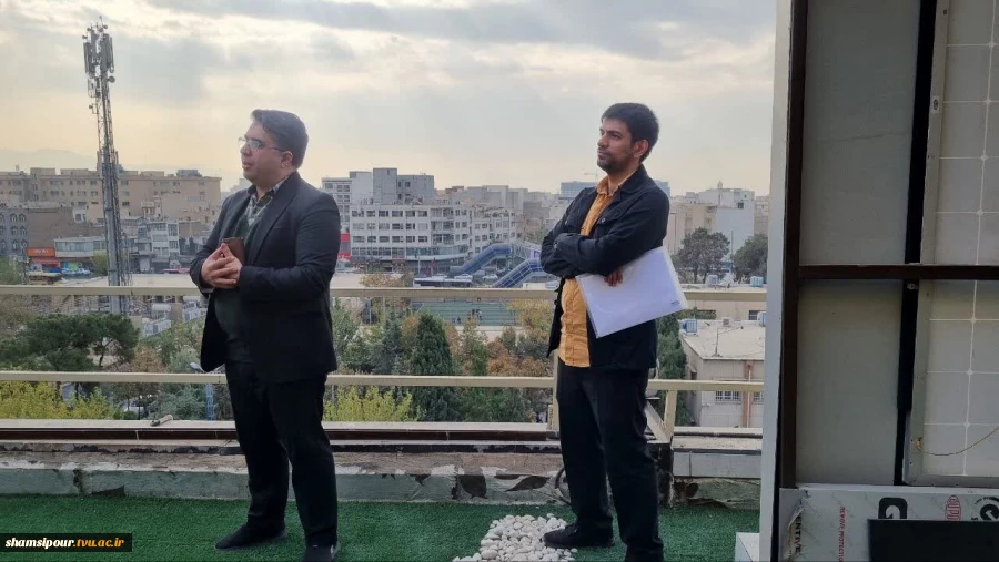 بازدید دانش‌آموزان هنرستان و دبیرستان تیزهوشان علامه حلی ۲ (سمپاد)  در سومین روز از هفته کارآفرینی از دانشکده شهید شمسی پور 7