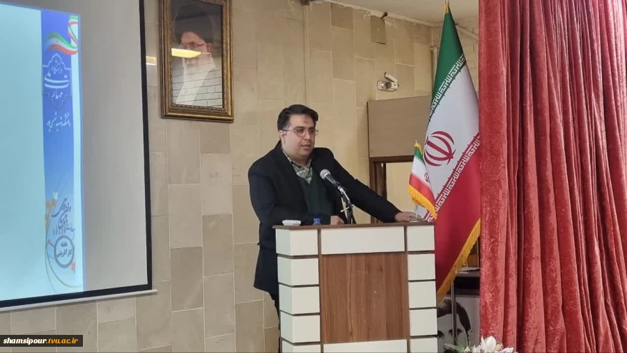 بازدید دانش‌آموزان هنرستان و دبیرستان تیزهوشان علامه حلی ۲ (سمپاد)  در سومین روز از هفته کارآفرینی از دانشکده شهید شمسی پور 18