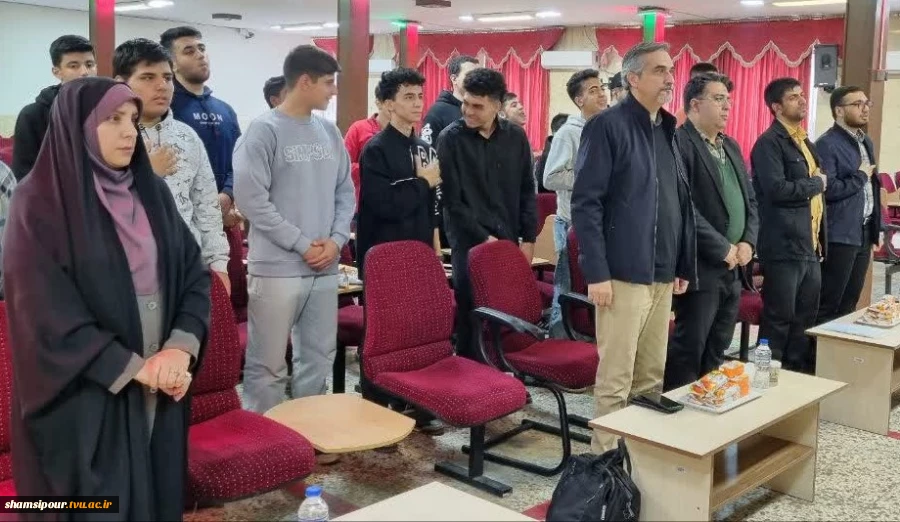 برگزاری رویداد «استارت‌آپ مهارتی» دانش‌آموزان نخبه هنرستان تیزهوشان علامه حلی ۲ در دانشکده شهید شمسی‌پور 3