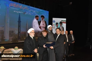 با حضور مقامات کشوری، لشکری، خانواده‌های معظم شهدا و دانشجویان برگزار شد؛
آیین گرامی‌داشت سالگرد شهادت سرلشکر شهید حسن طهرانی مقدم و یادواره ۳۱۱ دانشجوی شهید دانشگاه ملی مهارت 17