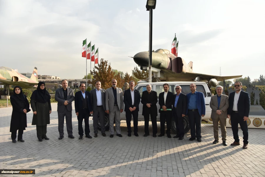 با حضور مقامات کشوری، لشکری، خانواده‌های معظم شهدا و دانشجویان برگزار شد؛
آیین گرامی‌داشت سالگرد شهادت سرلشکر شهید حسن طهرانی مقدم و یادواره ۳۱۱ دانشجوی شهید دانشگاه ملی مهارت 27