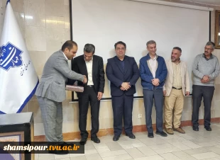 برگزاری ششمین نشست هفته جهانی کارآفرینی در قالب پنل انتقال تجربه توسط کارآفرین و صاحب کسب‌وکار موفق در دانشکده شهید شمسی‌پور برگزار شد. 17