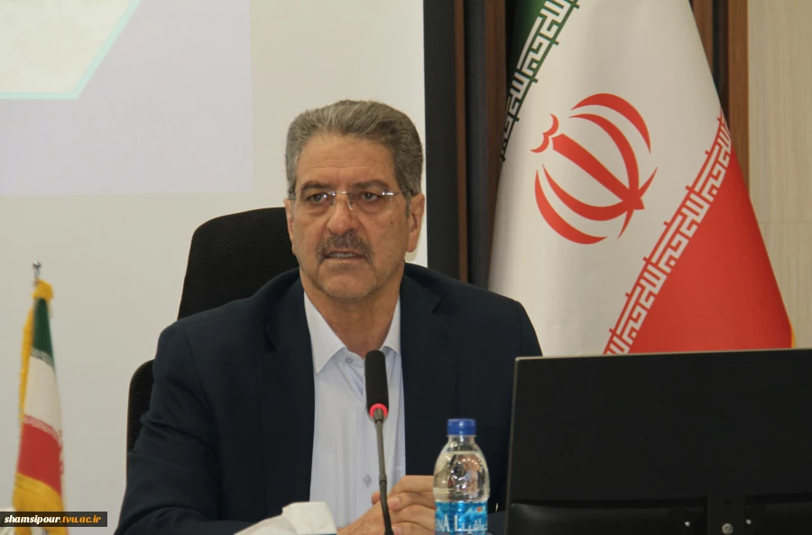 دکتر زمانی در نشست تخصصی مدیران روابط عمومی دانشگاه ملی مهارت:
آموزش‌های مهارتی حلقه مستحکم در زنجیره توسعه اقتصادی و اجتماعی کشور است. 20