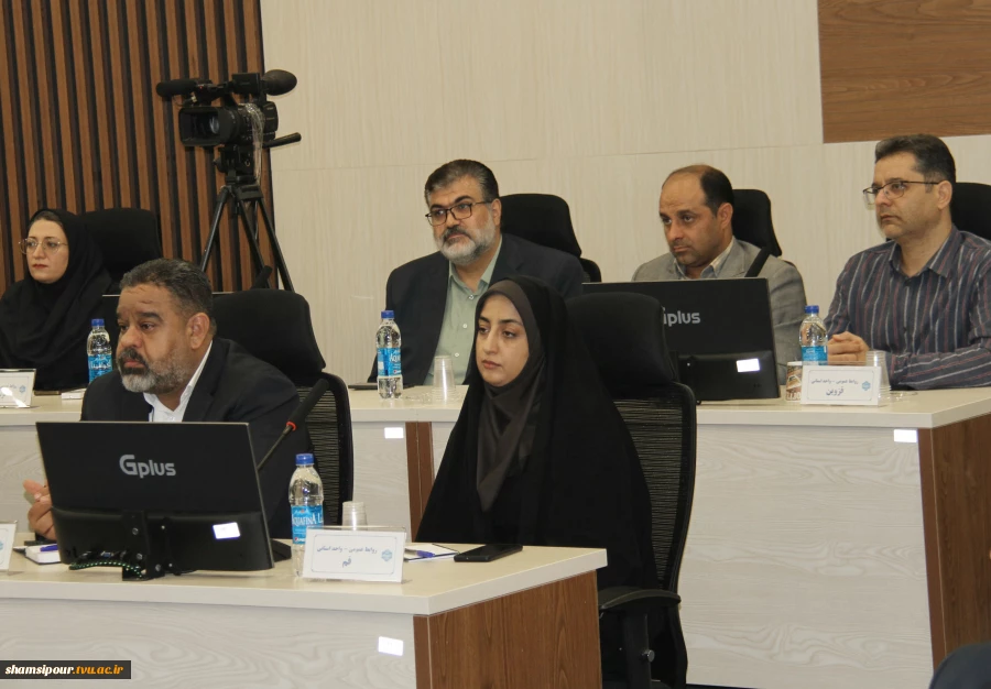 دکتر خضری در نشست تخصصی مدیران روابط عمومی دانشگاه ملی مهارت:
روابط عمومی‌ها چشم بینا، گوش شنوا و زبان گویای سازمان هستند 8