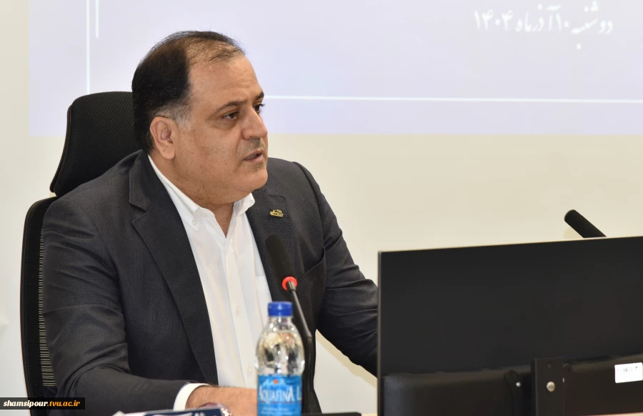 دکتر حضرتی در نشست تخصصی مدیران روابط عمومی دانشگاه ملی مهارت:
فارغ التحصیل دانشگاه ملی مهارت باید پرچم‌دار مهارت باشد. 9