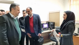 تقدیر از همکاران خانم به مناسبت ولادت حضرت فاطمه زهرا(س) در دانشکده شهید شمسی‌پور
 9