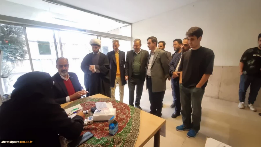 همزمان با فرارسیدن شانزدهم آذرماه؛ آیین بزرگداشت روز دانشجو در دانشکده شهید شمسی‌پور برگزار شد. 11