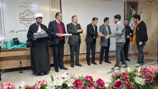 همزمان با فرارسیدن شانزدهم آذرماه؛ آیین بزرگداشت روز دانشجو در دانشکده شهید شمسی‌پور برگزار شد. 24