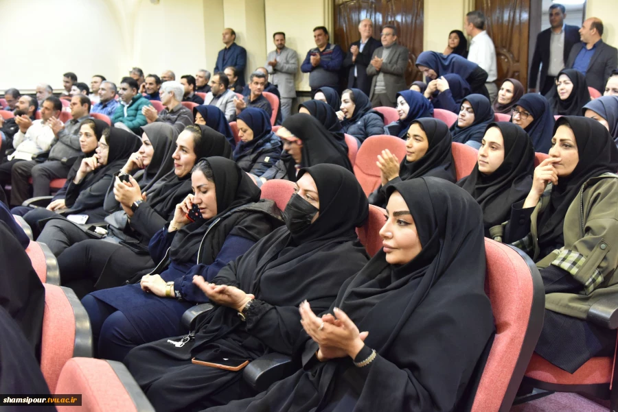 جشن میلاد حضرت فاطمه(س) و گرامیداشت مقام والای زن و روز مادر برگزار شد. 3