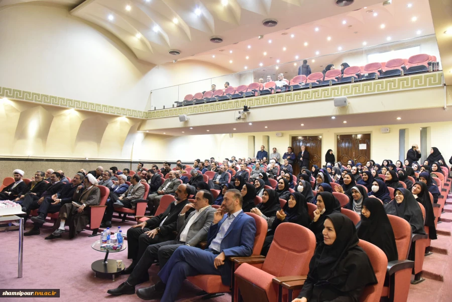 جشن میلاد حضرت فاطمه(س) و گرامیداشت مقام والای زن و روز مادر برگزار شد. 5