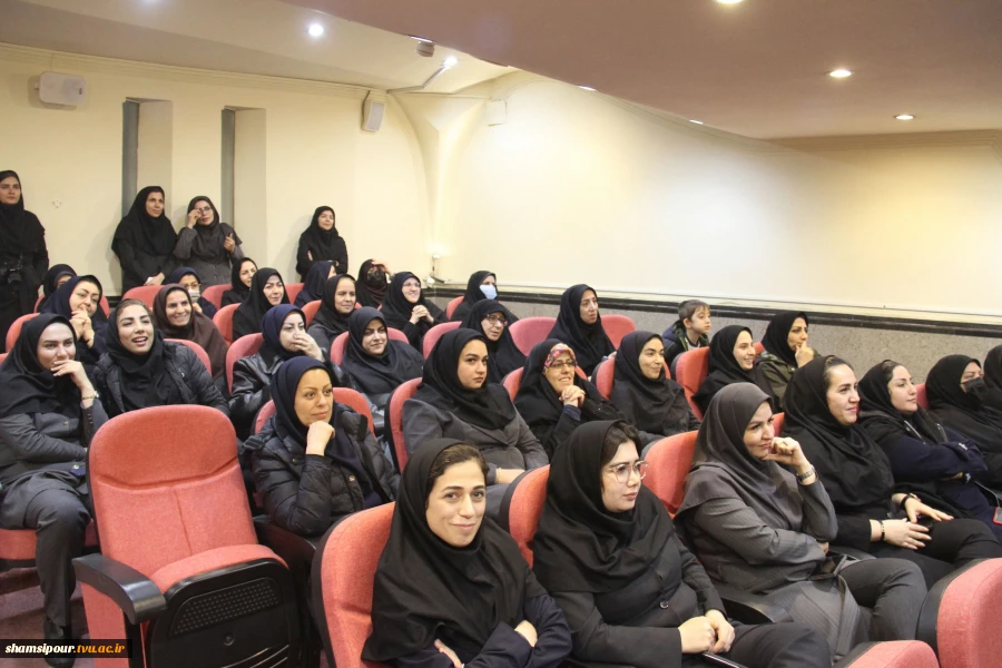 جشن میلاد حضرت فاطمه(س) و گرامیداشت مقام والای زن و روز مادر برگزار شد. 13