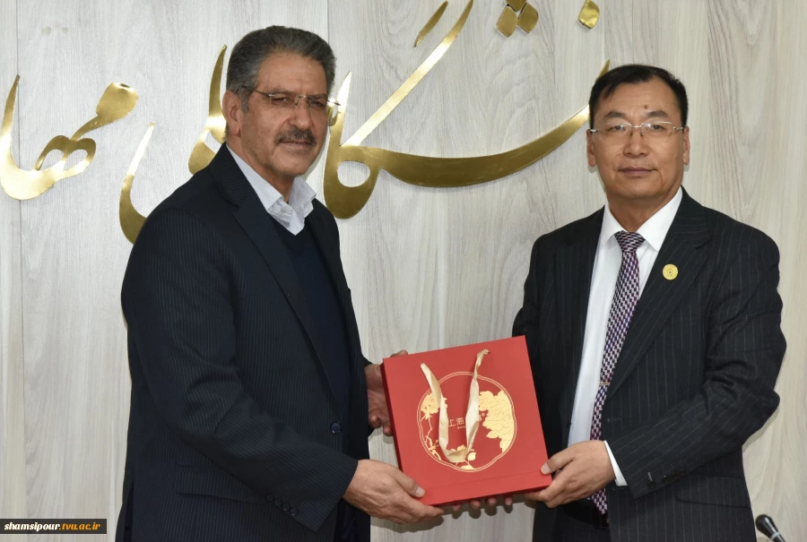 میزبانی از رئیس کارگروه توسعه مهارت فناوری‌های کاربردی و نوآوری بریکس در دانشگاه ملی مهارت 3