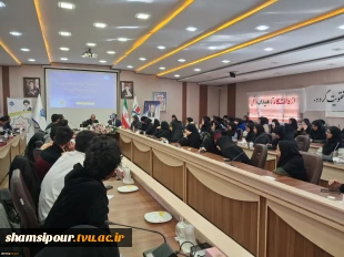 دستیار سیاسی و رسانه‌ای رئیس مجلس شورای اسلامی در گفت‌وگو با دانشجویان دانشگاه ملی ‌مهارت :
دانشجویان با ارائه پژوهش کاربردی، در اصلاح ساختار قانون‌گذاری و بودجه‌ریزی دانشگاه‌ها نقش‌آفرین باشند 2