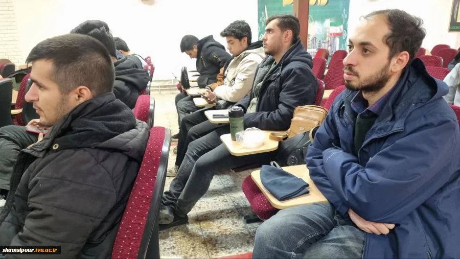 برگزاری سمینار تخصصی «نحوه نگارش متون علمی» با حضور دکتر محمد حسن‌زاده در دانشکده شهید شسمی‌پور  2