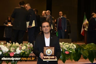 با حضور وزیر علوم، تحقیقات و فناوری صورت گرفت؛
تجلیل از پژوهشگر جوان دانشگاه ملی مهارت در بیست و ششمین جشنواره تجلیل از پژوهشگران، فناوران و نوآوران برگزیده کشور 9