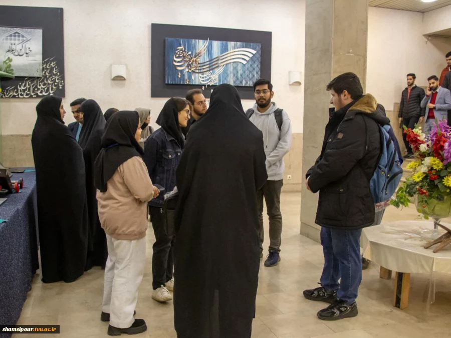 بازدید انجمن علمی دانشکده شمسی‌پور از برنامه‌های انجمن علمی دانشکده شریعتی 4